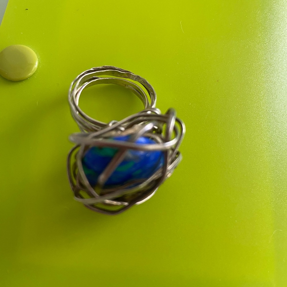 Silver Wire Caged Lapis Ring- Artisan Made, Vtg - image 6